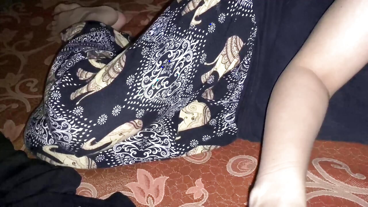 Punjabi Nu Lun Chusaya te kiti fuddi di jam k chudai