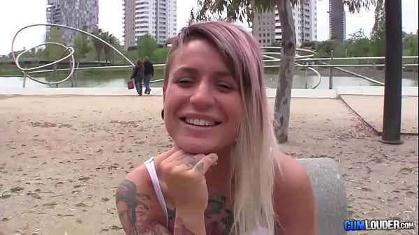 b. Reed adicta al semen – Spanish teen facial cumshot