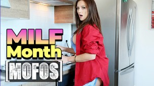 MOFOS – Mandy Flores Gives A Lot Of Hints To David Flores That She Wants Her Ass To Be Fucked
