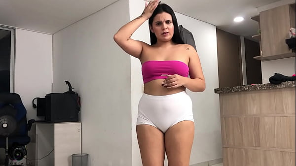 enseñando a follar a mi mejor amigo – porno en español
